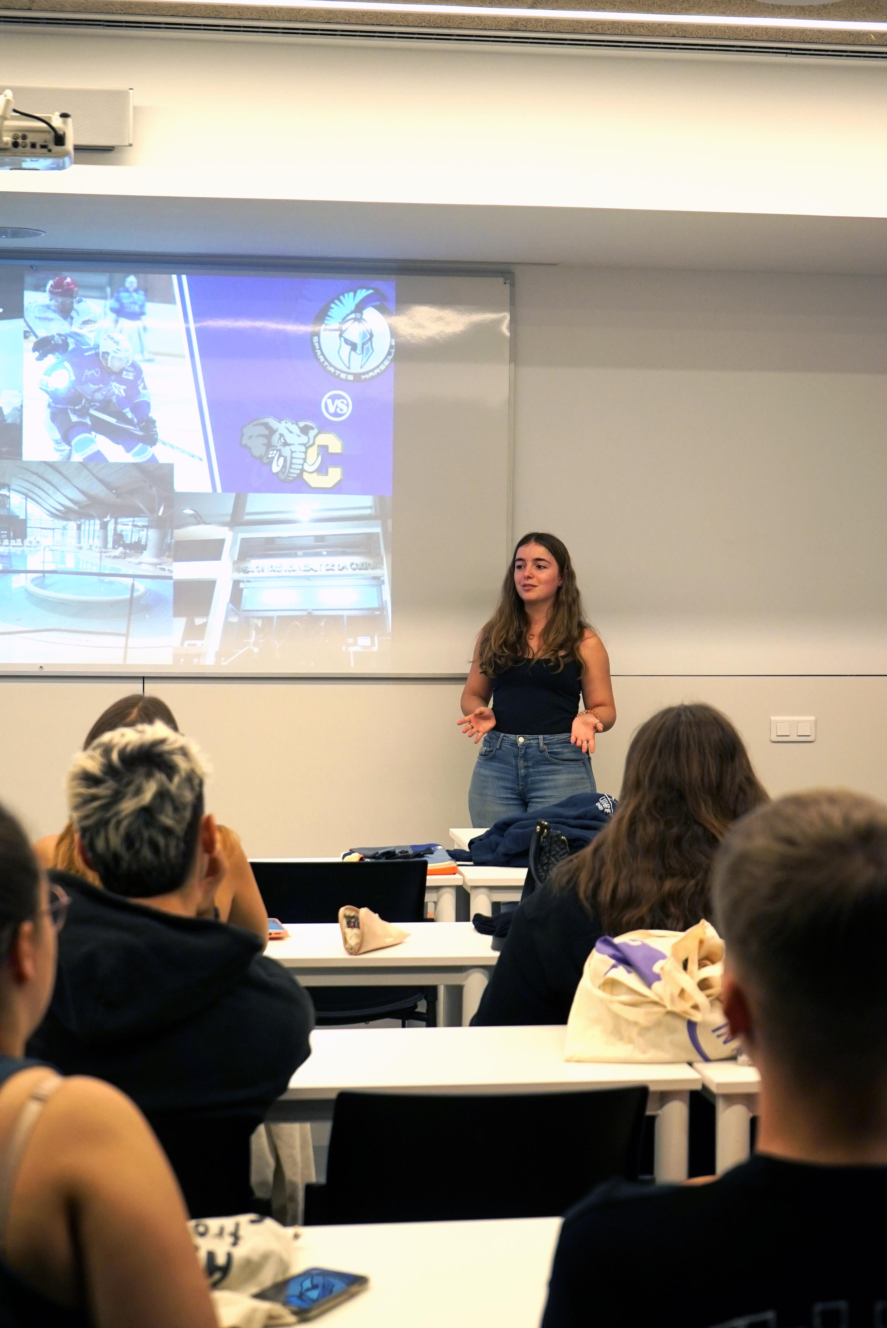 Photography from: 5 ventajas de realizar un intercambio universitario | CETT